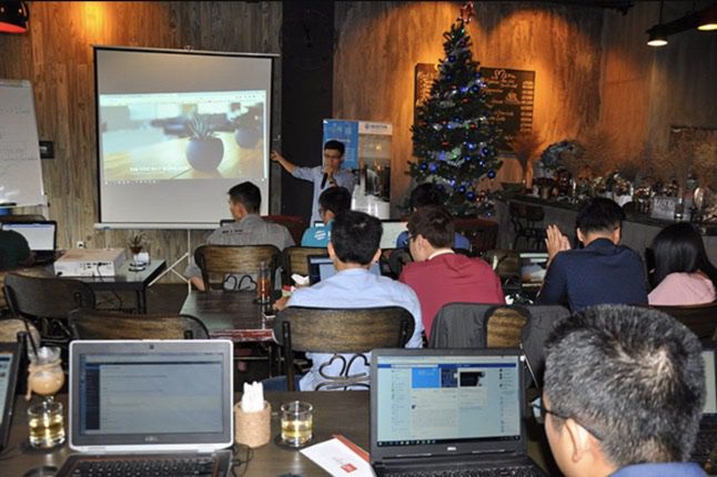 Tình Phạm diễn Khoá học WordPress Miễn Phí PHCM