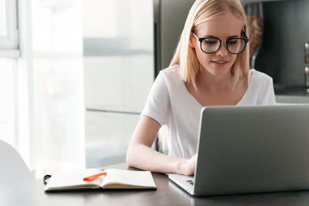 lên kế hoạch truyền thông có sẵn cho chiến lược